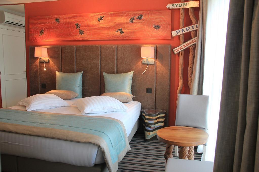 Hotel La Roseraie Wemmel Ruang foto