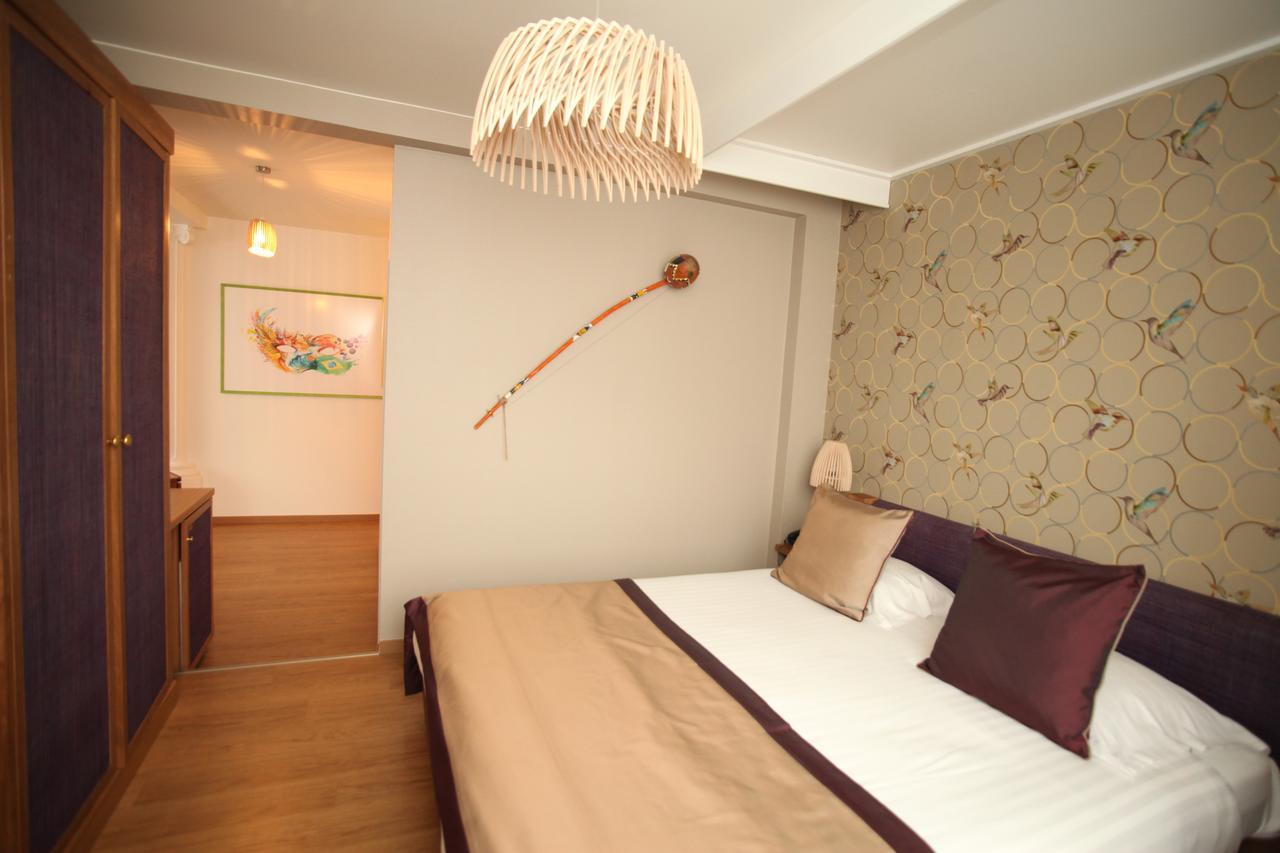 Hotel La Roseraie Wemmel Bagian luar foto